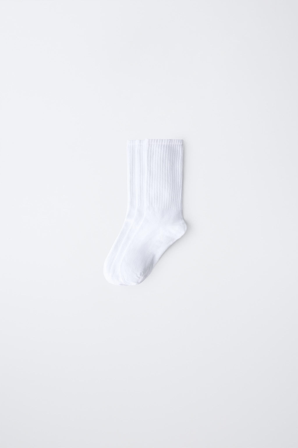 THREE-PACK OF LONG SPORTS SOCKS