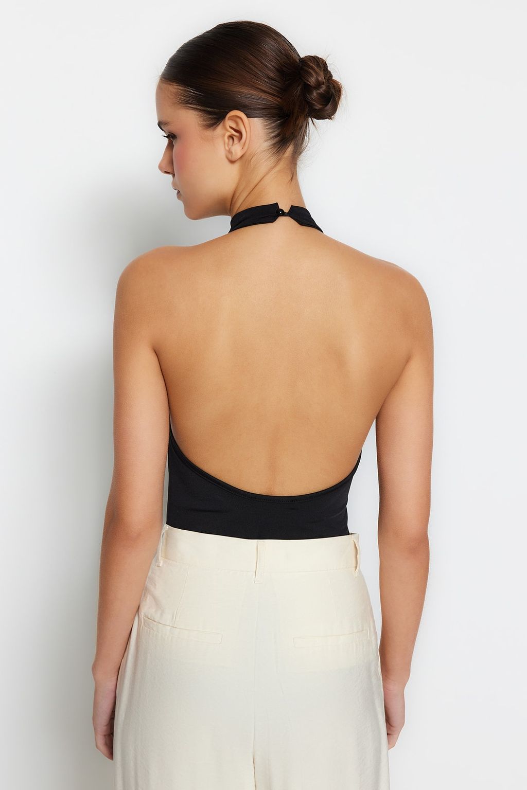 Siyah Dik Yaka S?rt Dekolteli Esnek Alttan C?tc?tl? Orme Body TWOSS23BD00037