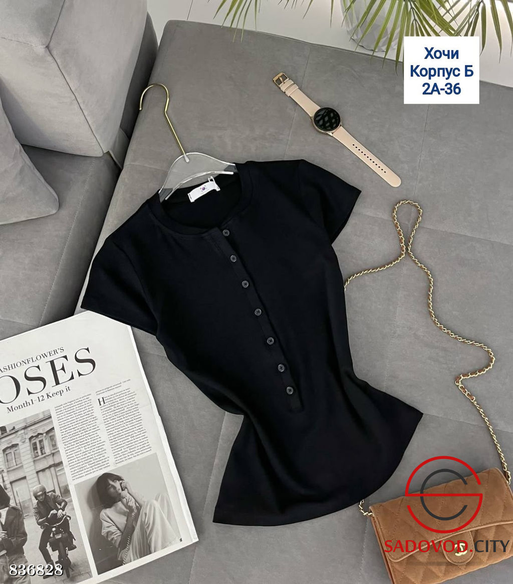 Футболка женская с пуговицами