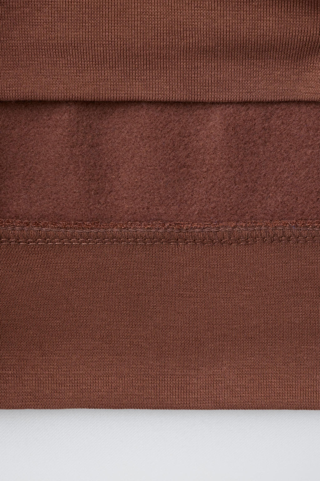 SUDADERA B?SICA TEXTO Y ETIQUETA / Marr?n - Zara фото 4