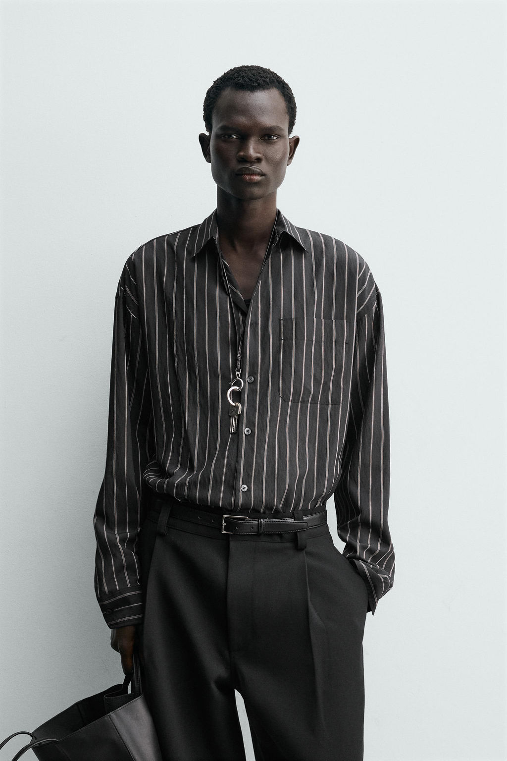 CAMISA FLUIDA RAYAS / Negro - Zara фото 2