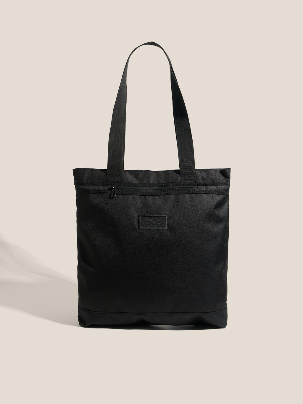 Женский шоппер PUMA ESSENTIALS Tote Bag Артикул 4555176, черный