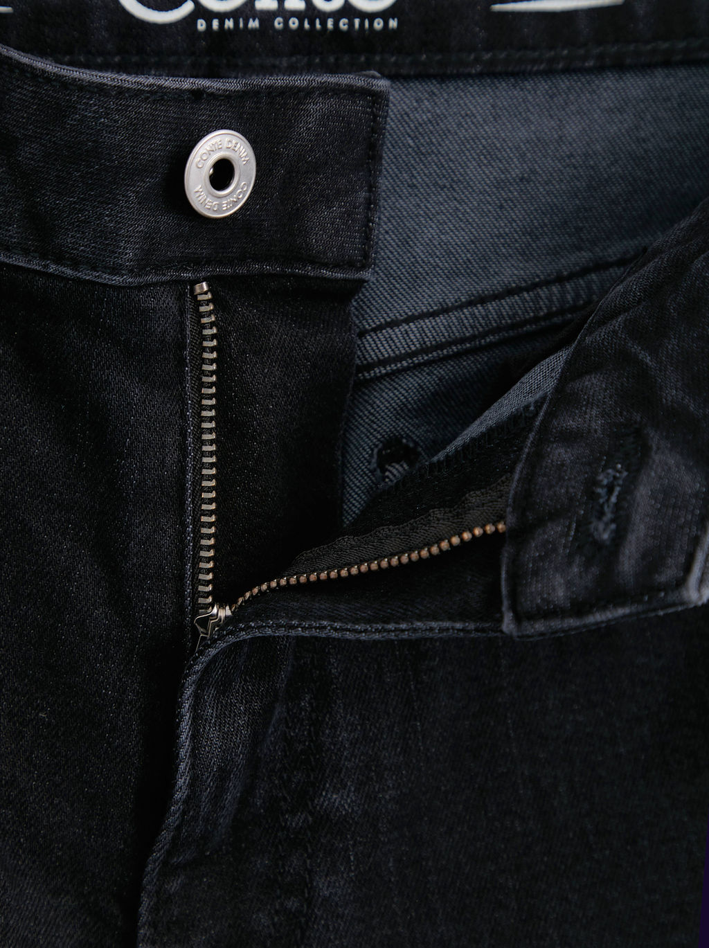 CONTE CON-621 Джинсы прямого кроя из eco-friendly денима с необработанным краем washed black