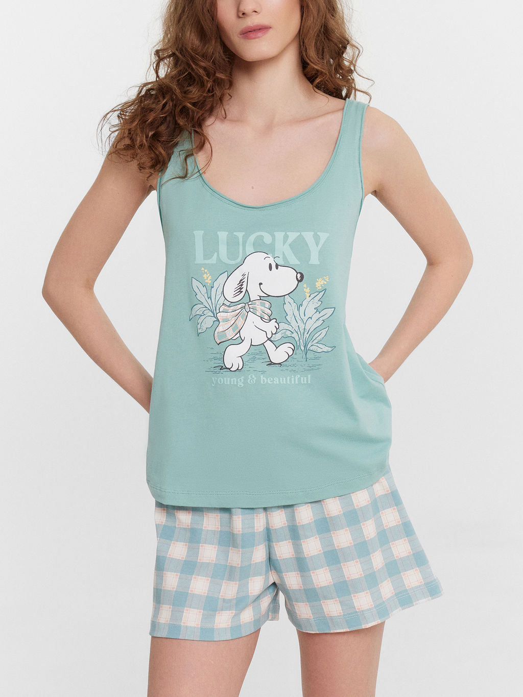 КОМПЛЕКТ ЖЕНСКИЙ (ТОП, ШОРТЫ)