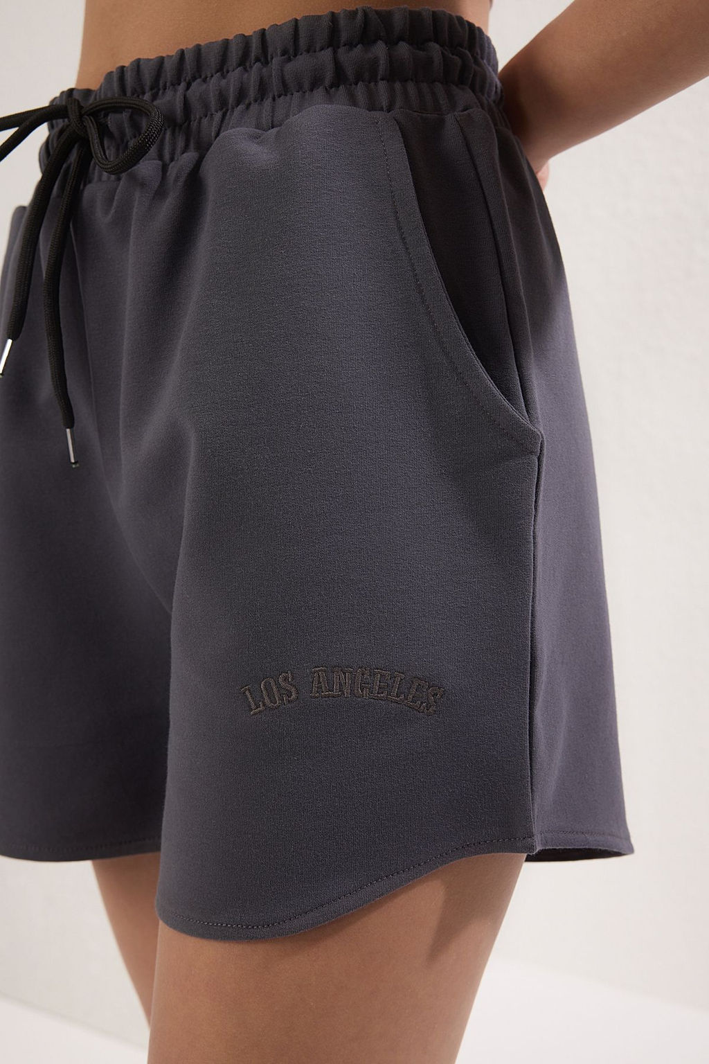 TRENDYOLMILLA Antrasit Nak?sl? Straight K?sa Sort & Bermuda TWOSS25SR00041  фото 8