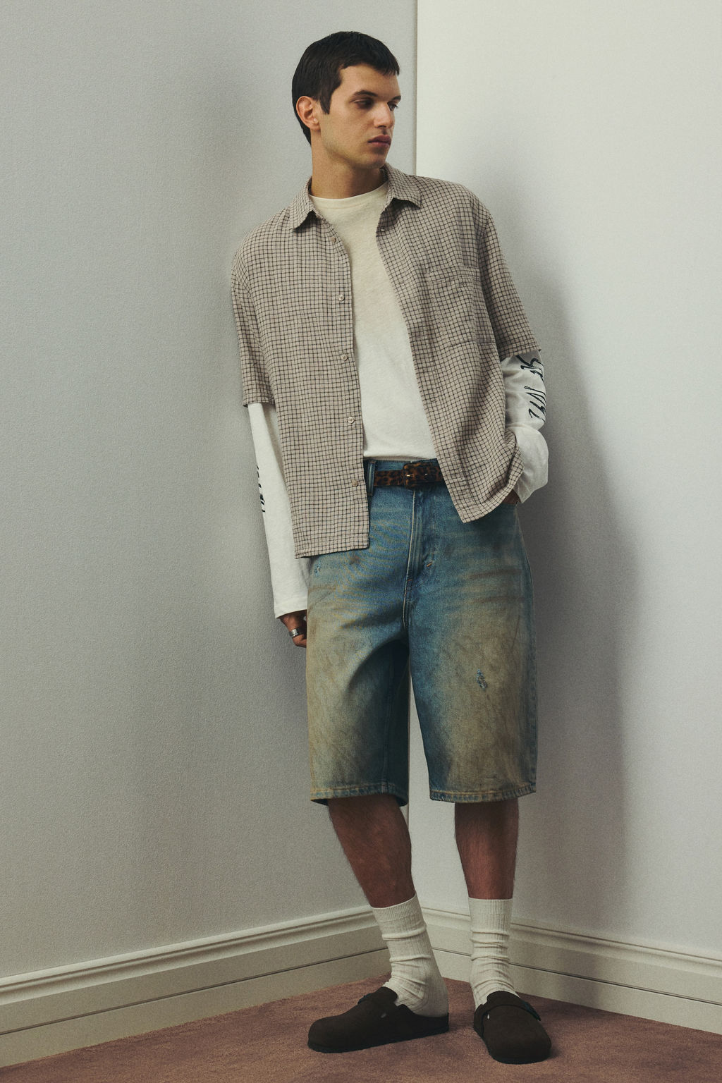 Camisa en mezcla de lino Oversized Fit - H&m фото 4