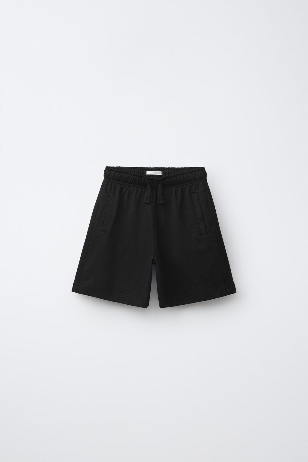 CONJUNTO CAMISETA Y BERMUDA / Negro - Zara фото 4