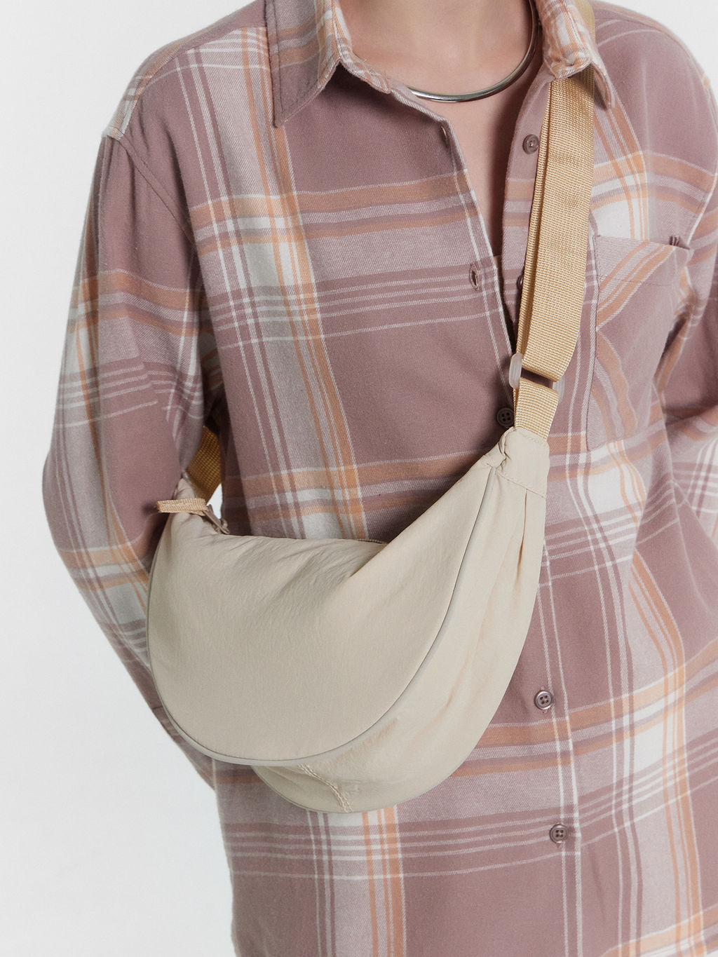 Сумка поясная кремовая - Mark formelle фото 5