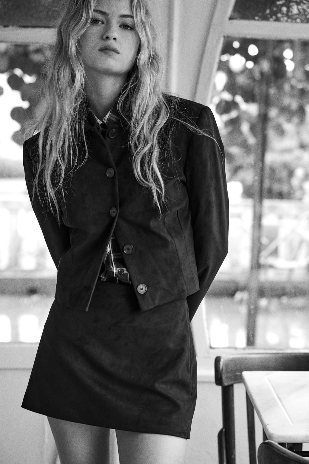 SHORT SUEDE-EFFECT JACKET - Zara фото 2