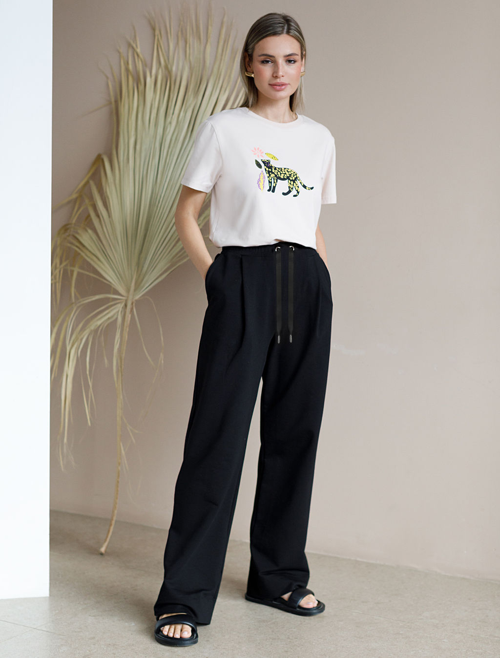 VILATTE / Свободные брюки из эластичного футера-двухнитки  фото 5