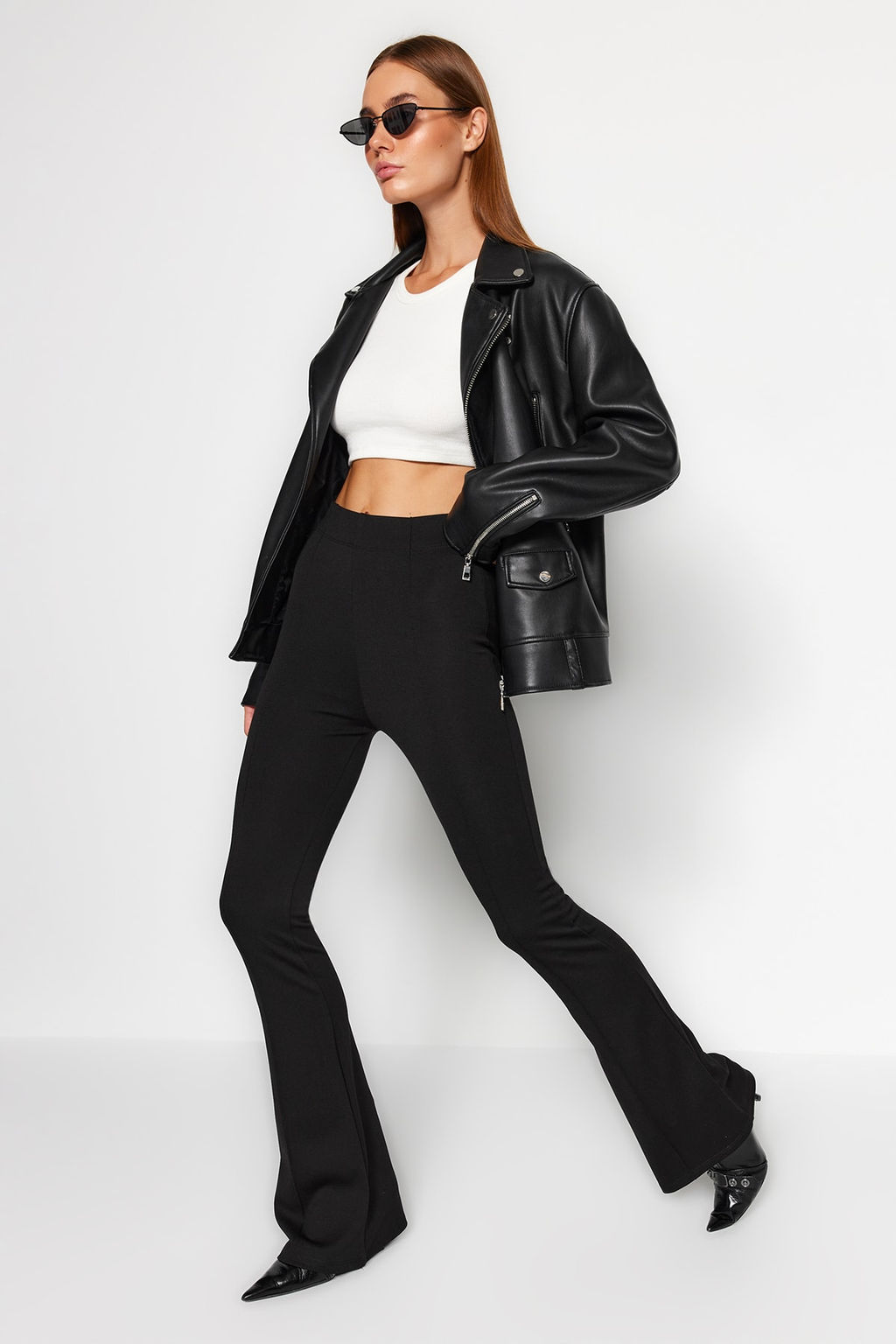 Siyah Beli Lastikli Nervurlu Flare/Ispanyol Paca Yuksek Bel Orme Tayt Pantolon TWOAW22PL0107