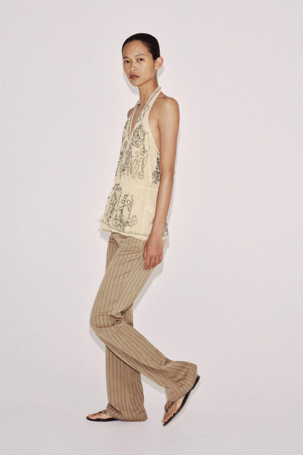TOP HALTER BORDADOS ZW COLLECTION LIMITED EDITION / Beige