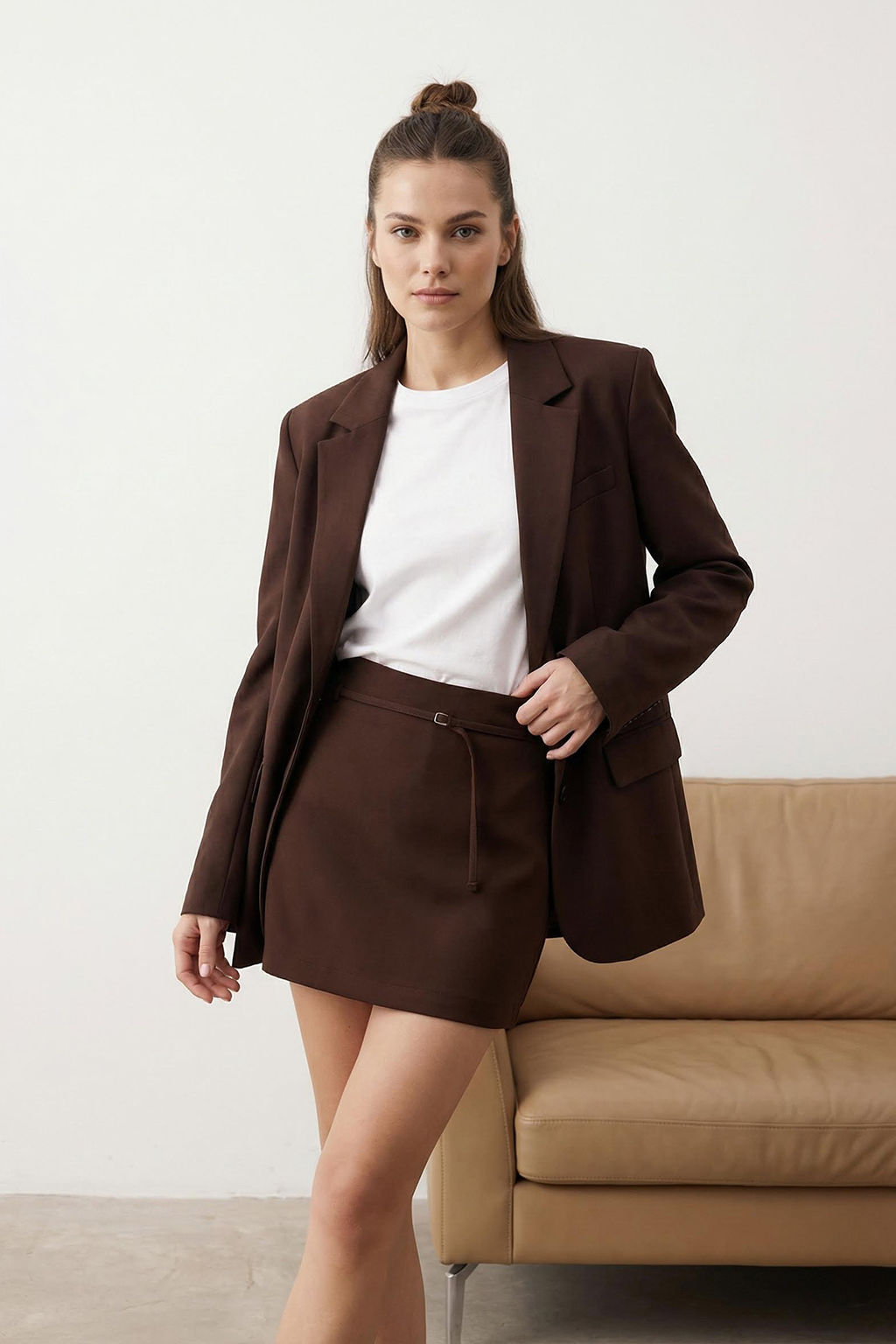 Koyu Kahverengi Ince Kemer Detayl? Mini Sort Etek Sort & Bermuda TWOAW26SR00056 - Trendyolmilla фото 13