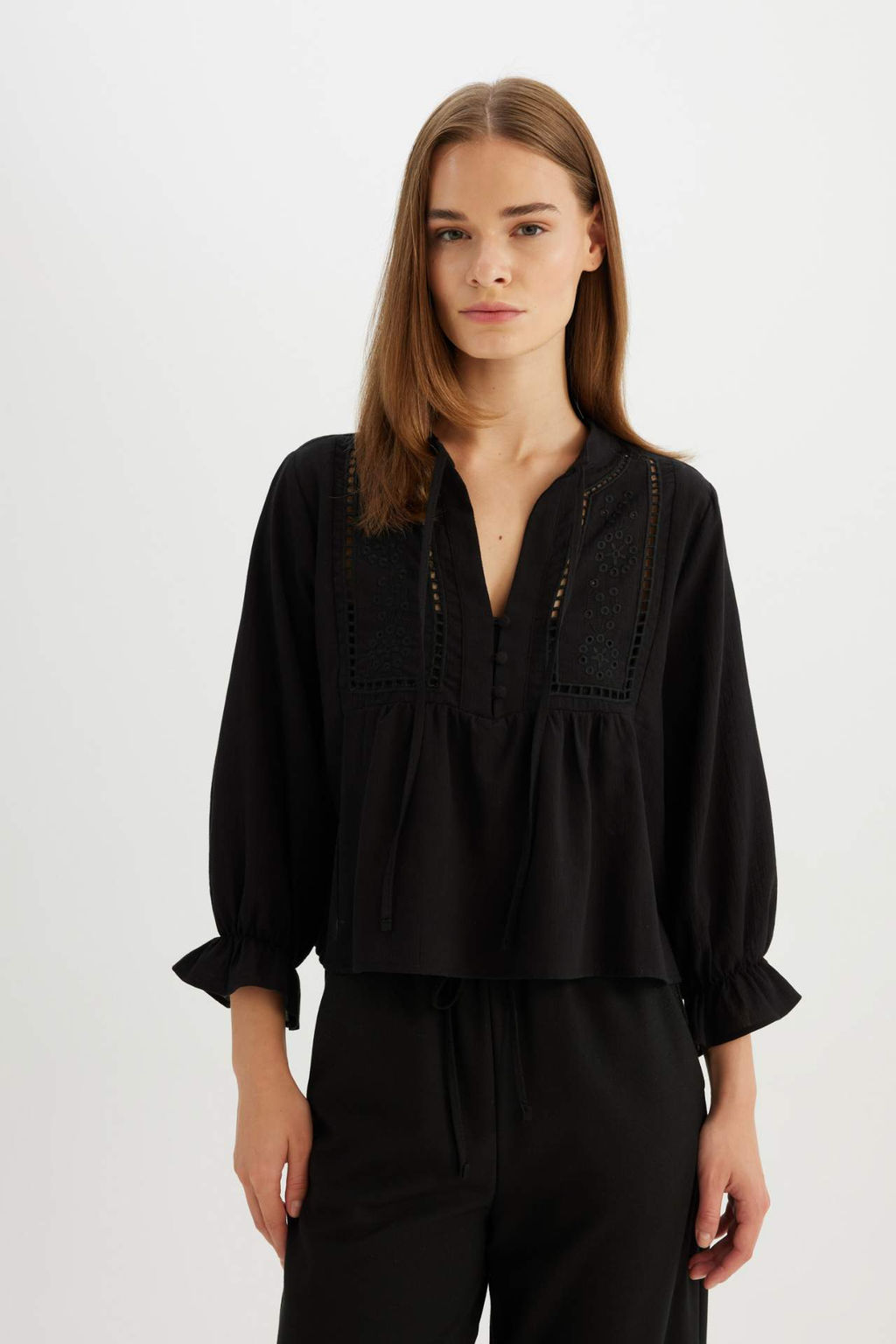 Regular Fit Bisiklet Yaka Brode Uzun Kollu Bluz - Defacto фото 2