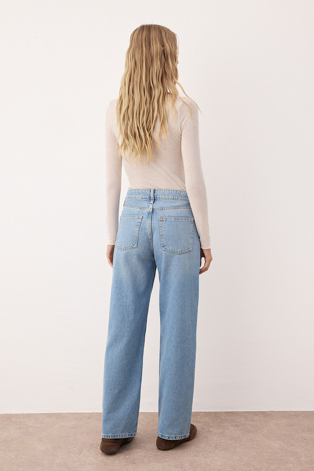 Mavi Yuksek Bel Straight Jeans TWOAW26JE00192 - Trendyolmilla фото 4