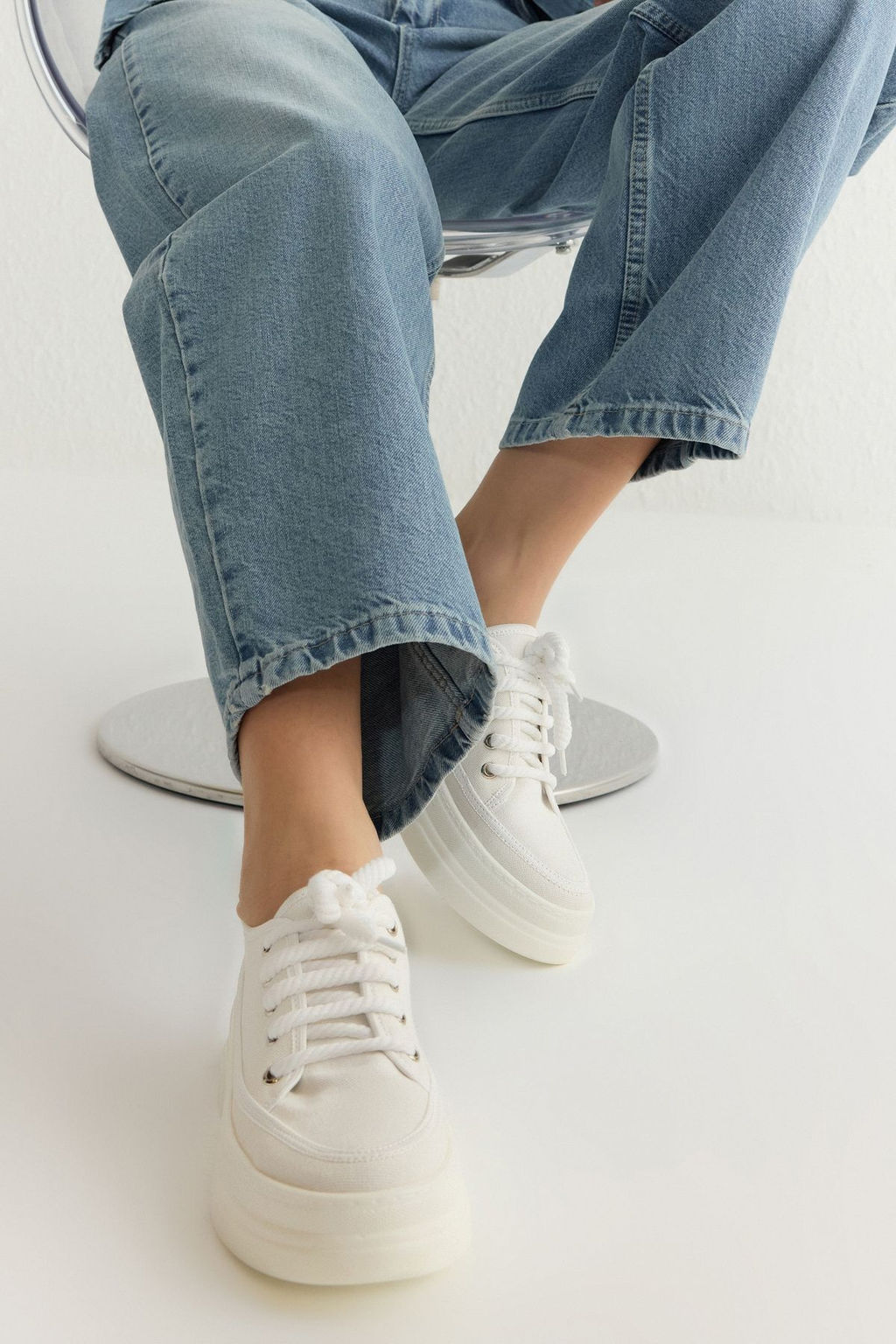 Trendyol Shoes Siyah Kanvas Bagc?kl? Yuksek Taban Kad?n Retro Spor Ayakkab? TAKSS25SN00010 - Trendyolmilla фото 15