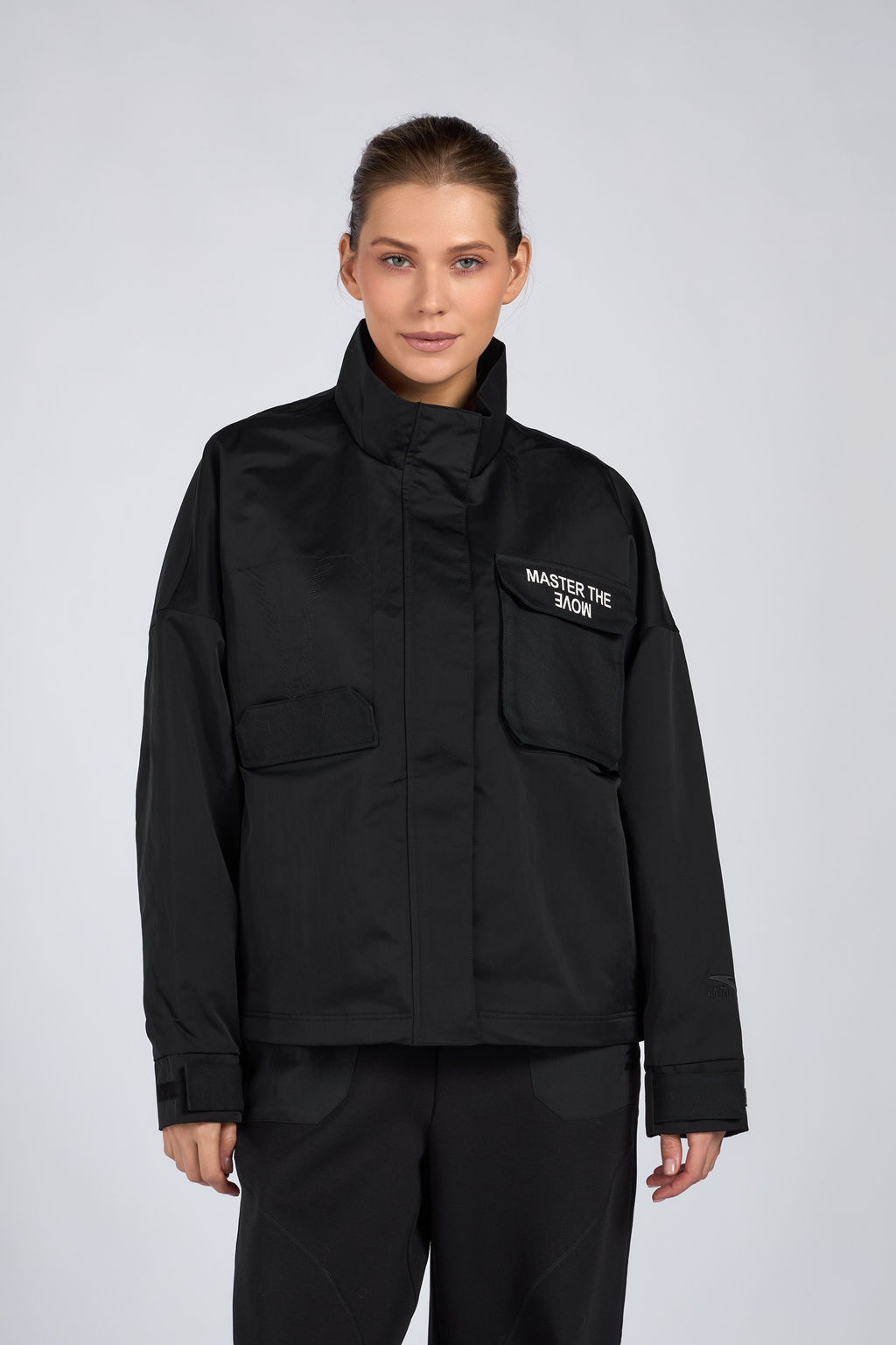 Ветровка Черный
