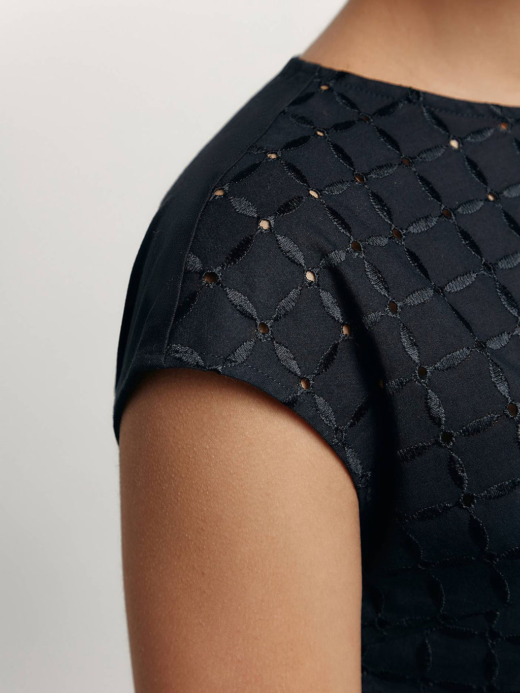 CONTE LBL 1586 Блузка женская black black