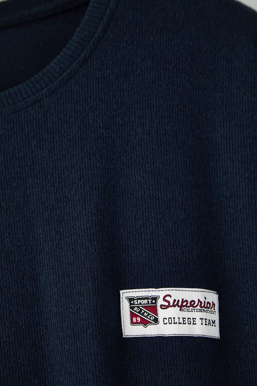Lacivert Yeni Oversize/Genis Yumusak Dokulu Kolej Sardonsuz Buyuk Beden Sweatshirt TMNAW26AO00007 - Trendyolmilla фото 2