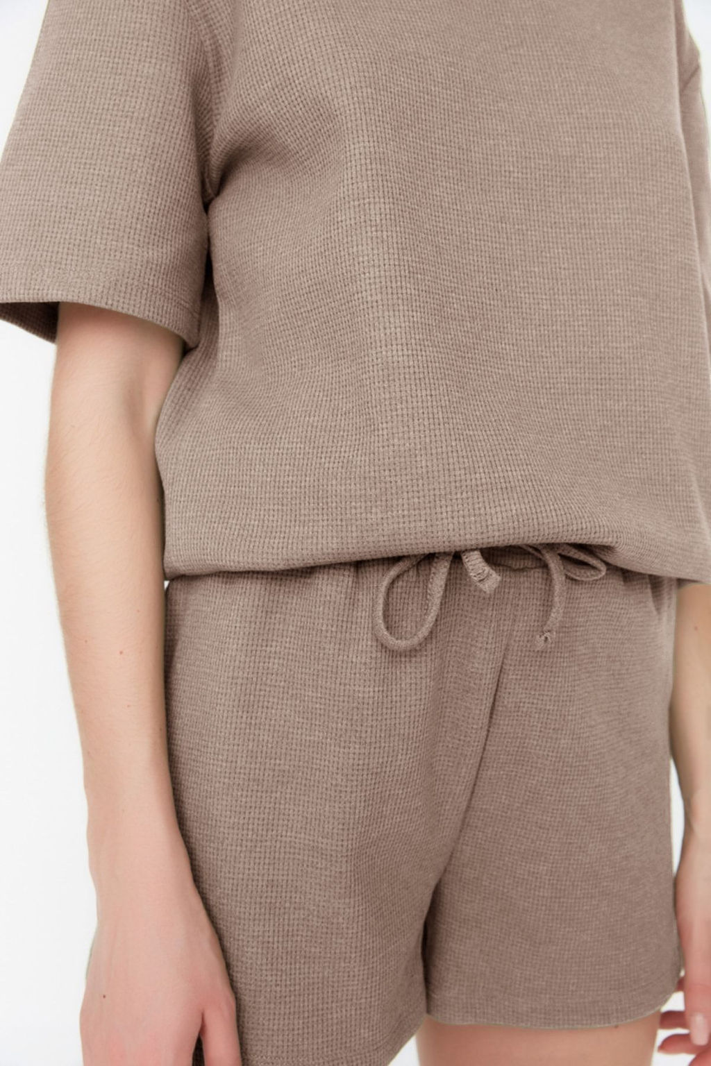 Trendyolmilla Siyah Waffle Kumas Sortlu Orme Pijama Tak?m? THMSS22PT0524  фото 41