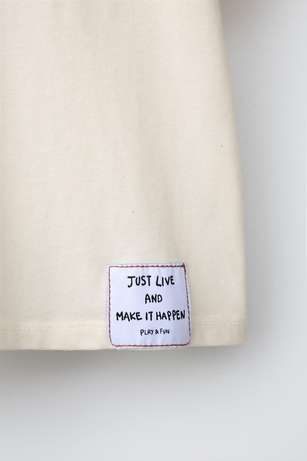 CAMISETA ESTAMPADA TEXTO / Crudo - Zara фото 3