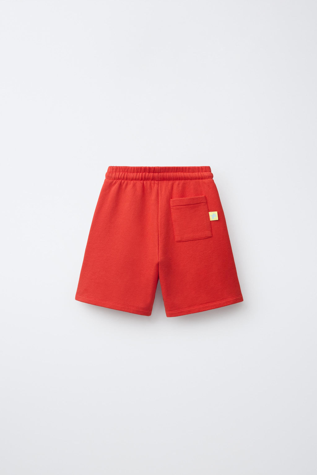 BERMUDA LOGO FELPA / Blanco / Rojo