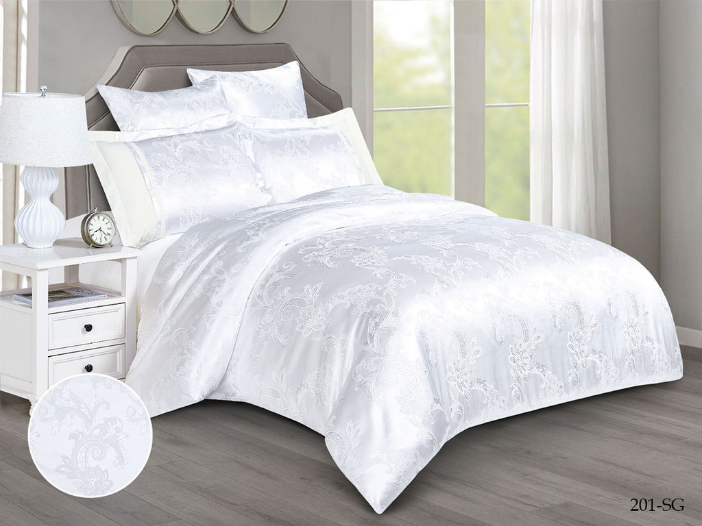 SG-31/201 КПБ ЕВРО Сатин Жаккард нав-ки ( 70х70х2 шт50х70х2 шт ) в коробке CLEO