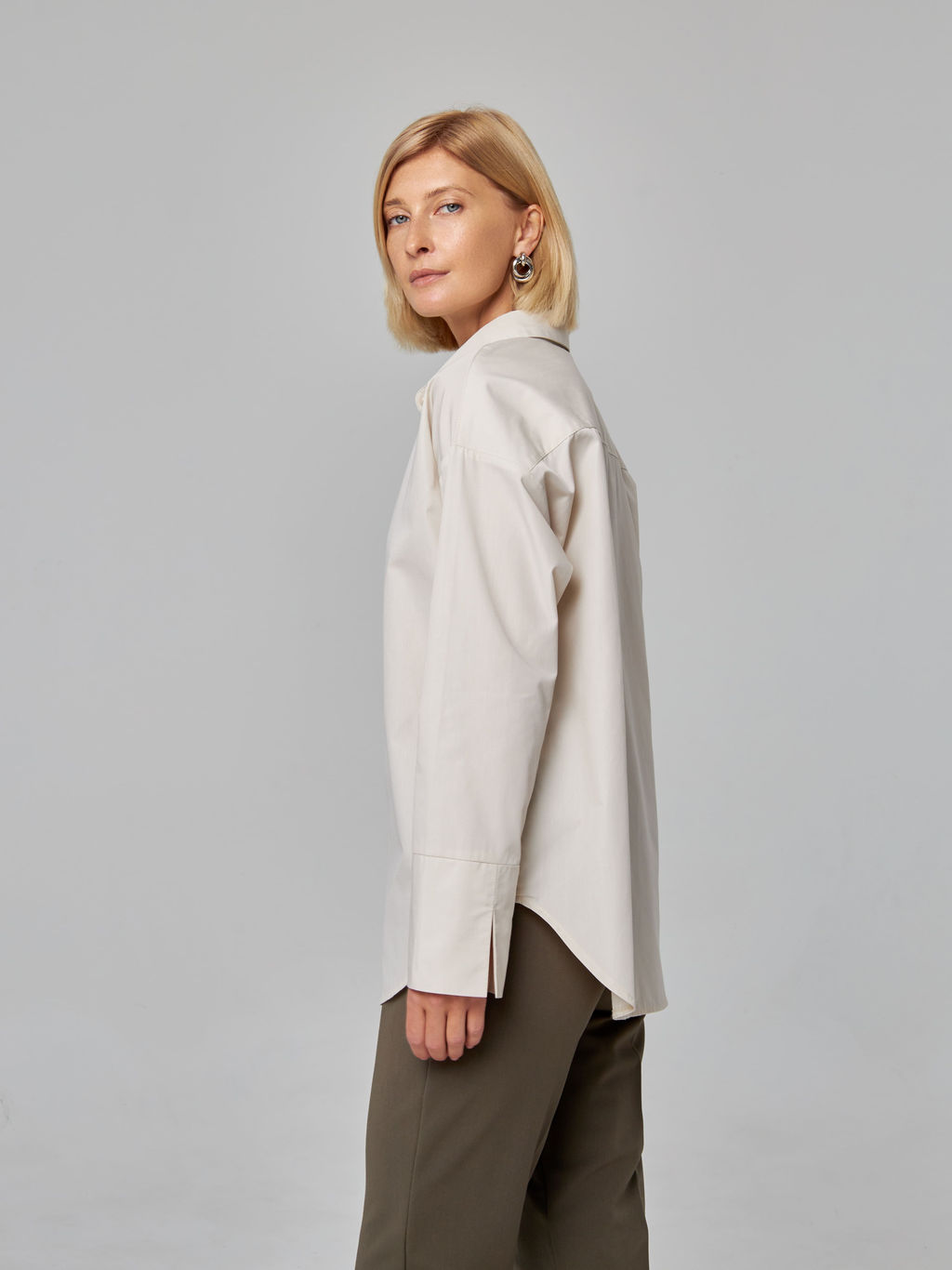 Блузка женская дл. рук. KATHARINA KROSS KK-B-0004V-бежевый  фото 6