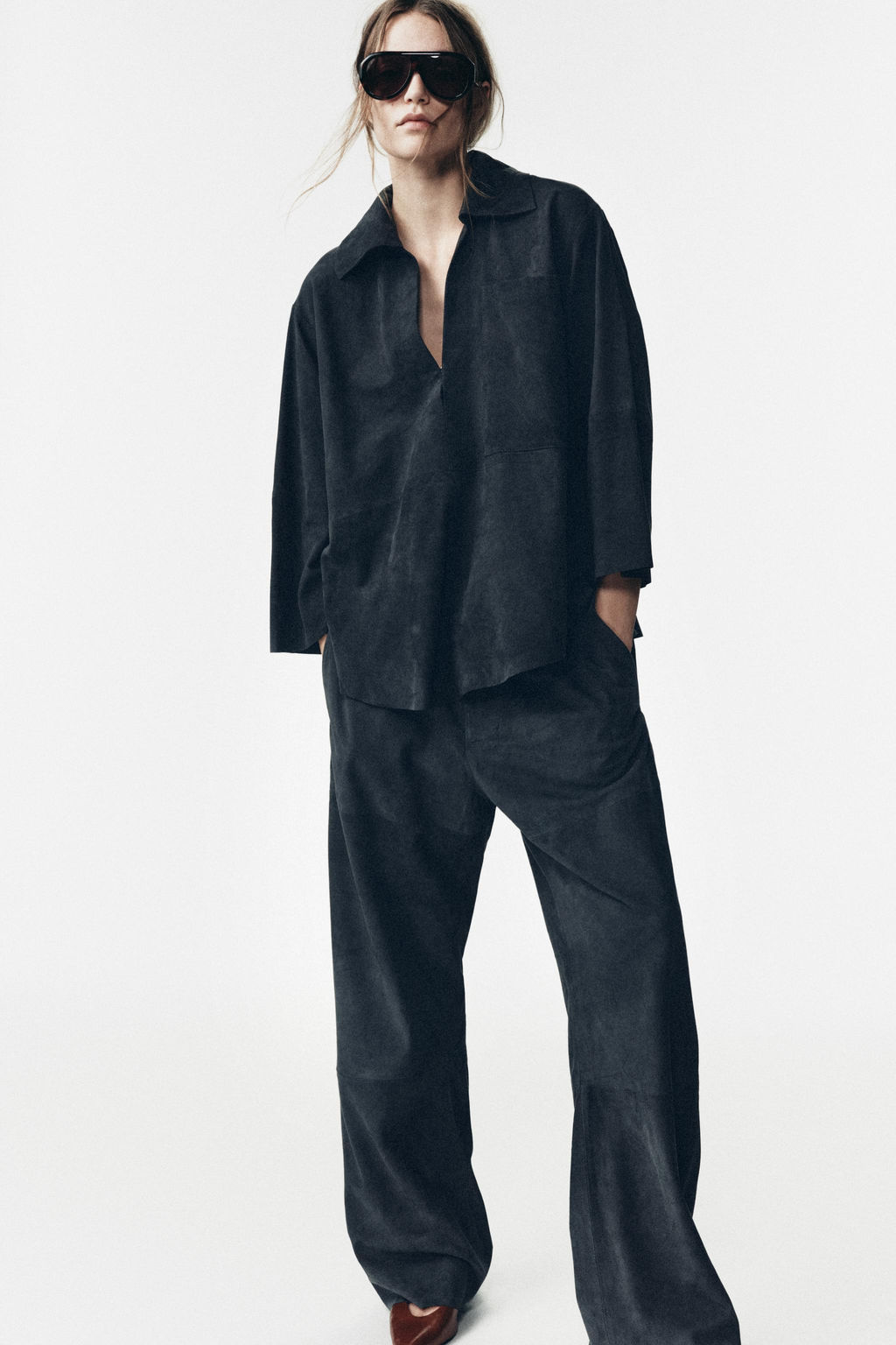 LIMITED EDITION SUEDE LEATHER POCKET SHIRT - Zara фото 2