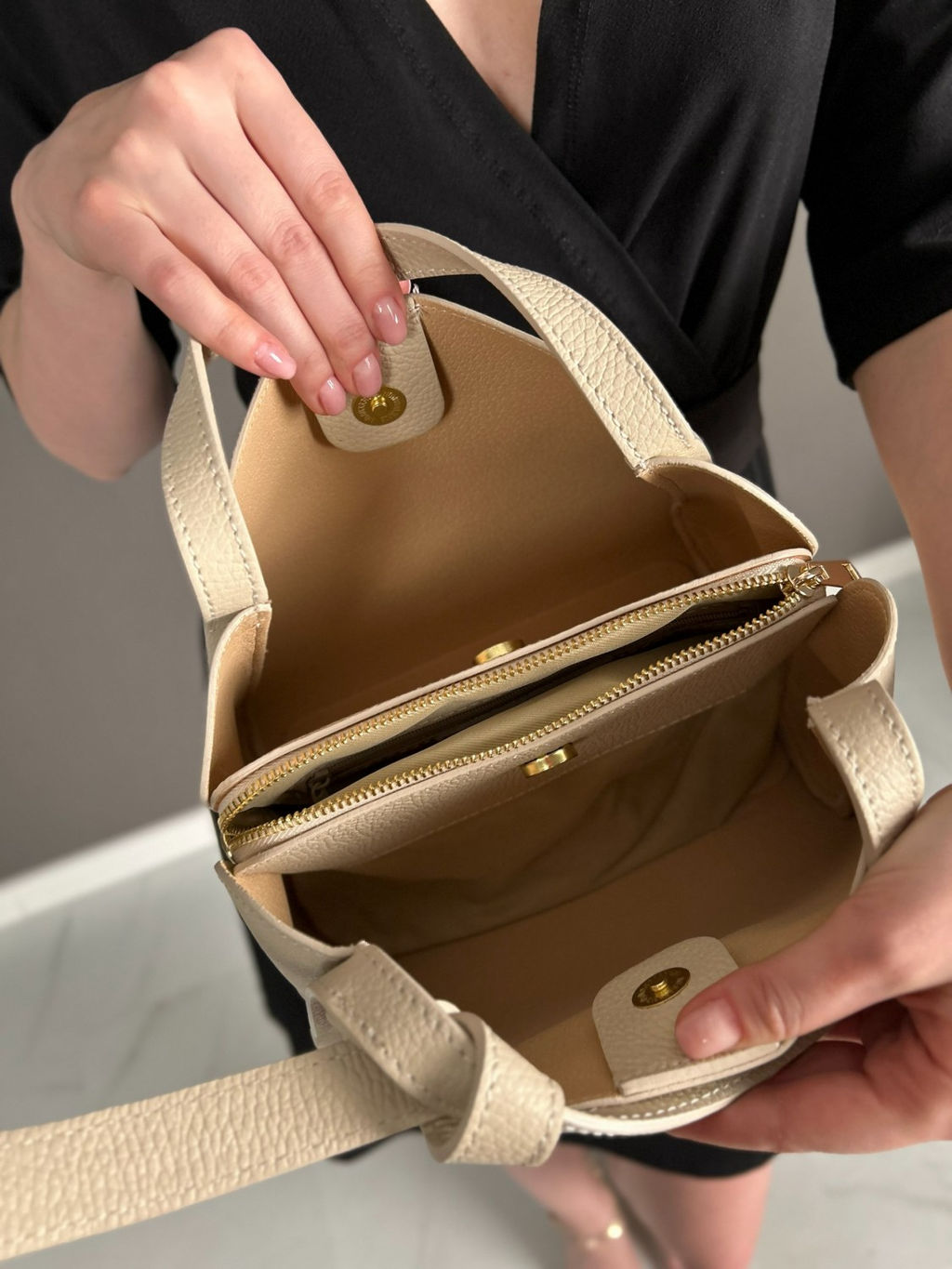 Сумка женская из телячьей кожи