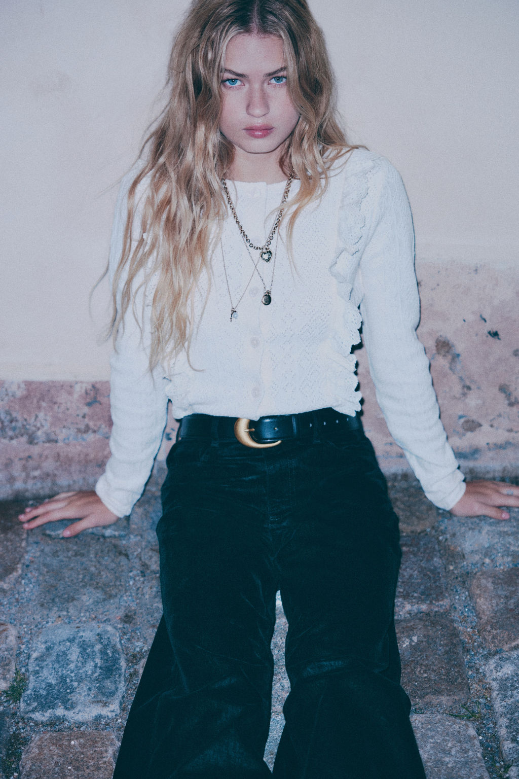 Wide Ultra High Jeans con acabado afelpado - H&m фото 3