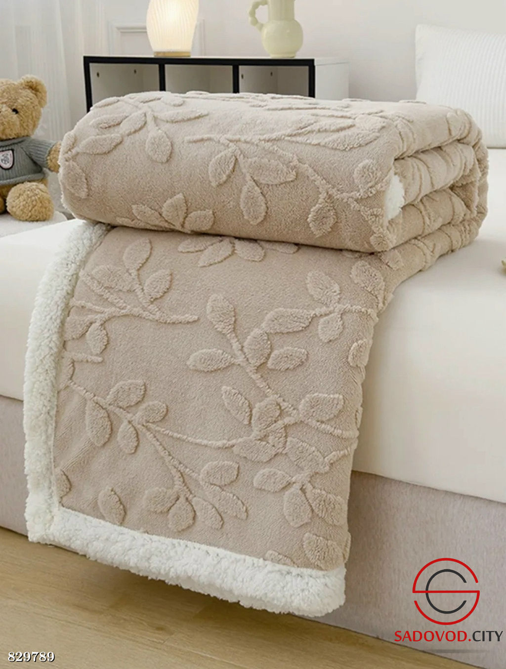 Плед из велсофта в подарочной сумке