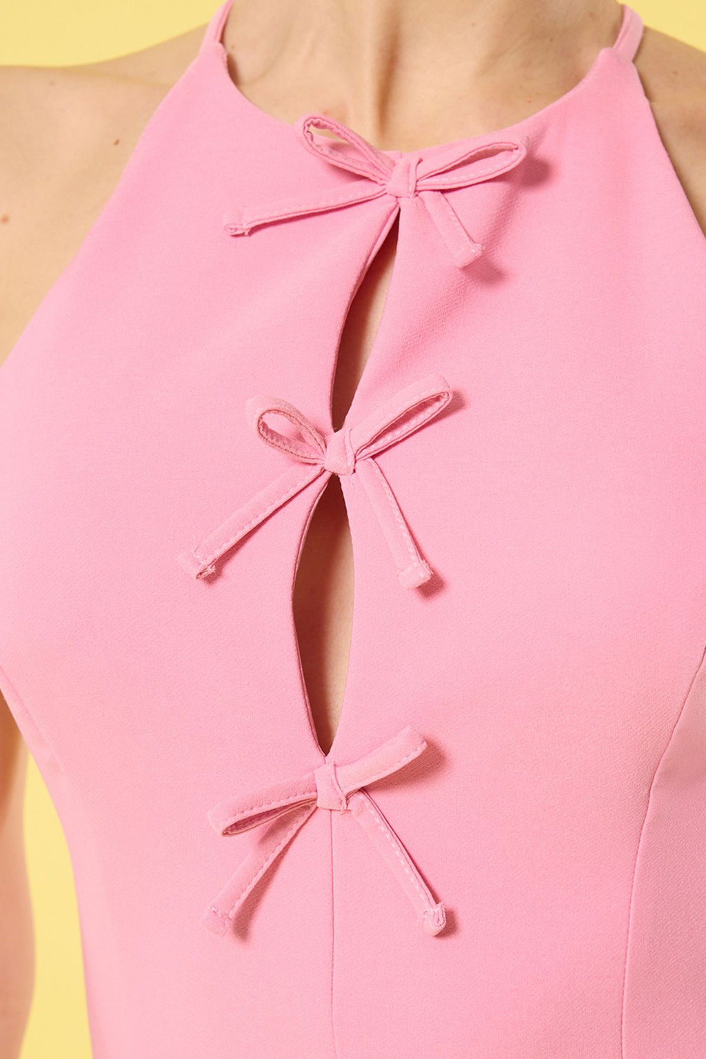 TRENDYOLMILLA Pembe Duz Etegi Belden Ac?lan Fiyonklu Mini Dokuma Elbise TWOSS25EL00271 фото 7