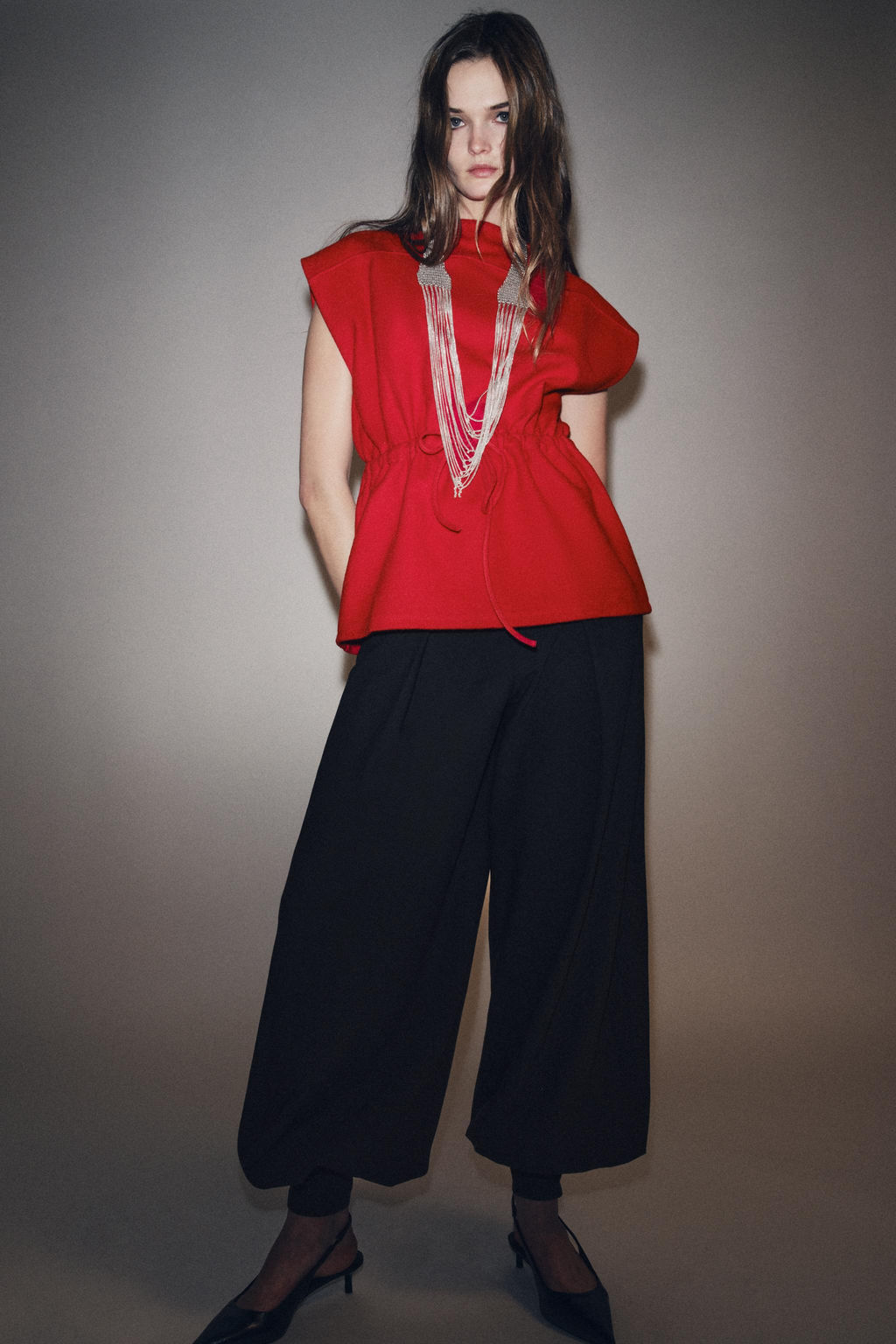 SOFT DRAWSTRING WAISTCOAT