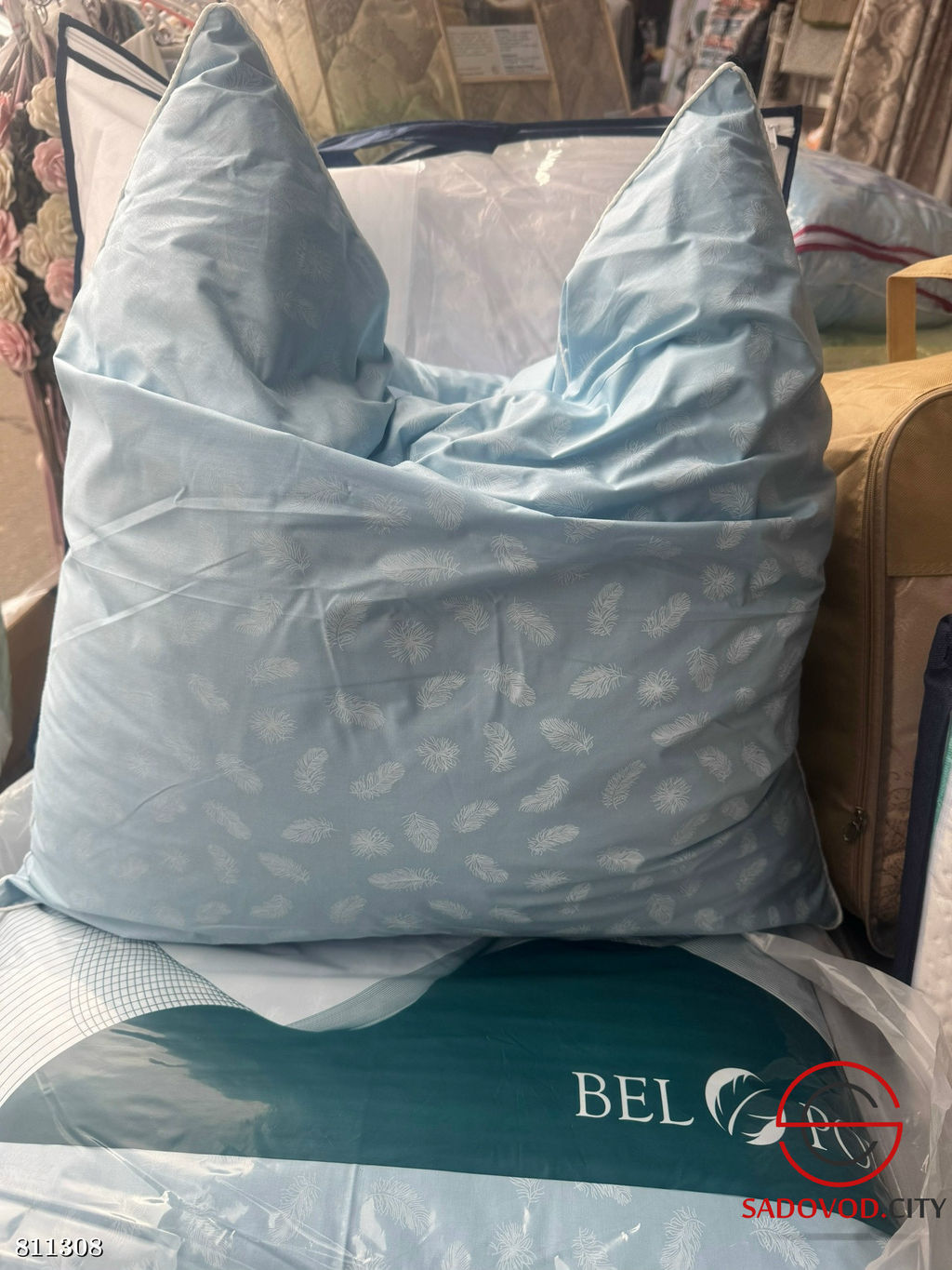 Подушка наполнитель гусиный пух 50*70 см.