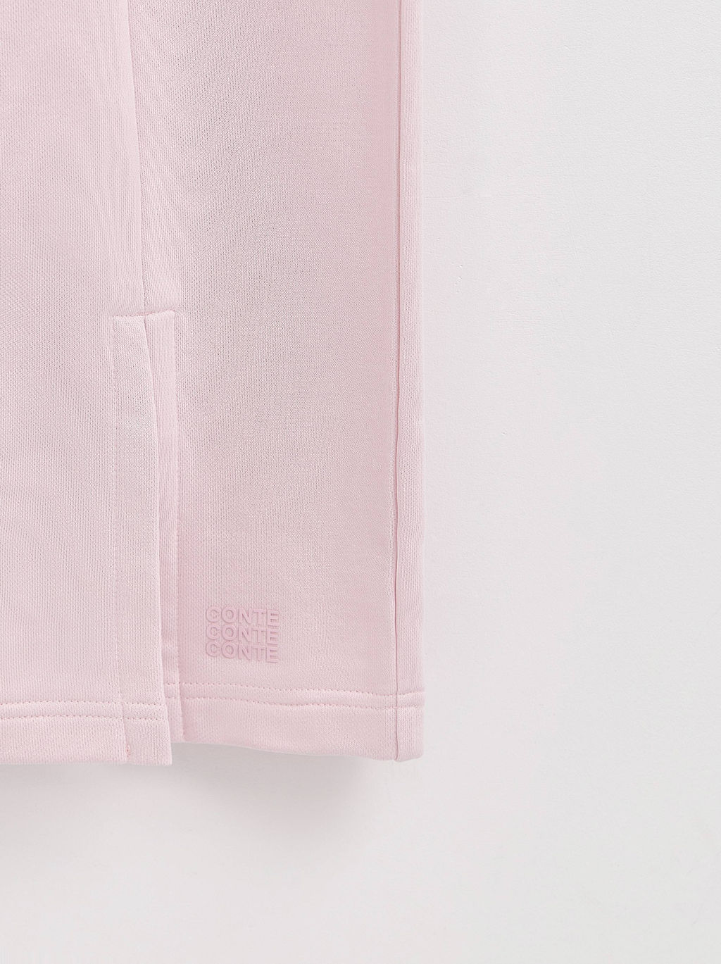 CONTE Брюки из футера с рельефными швами и разрезами LBK 2595 crystal pink - Conte elegant фото 8