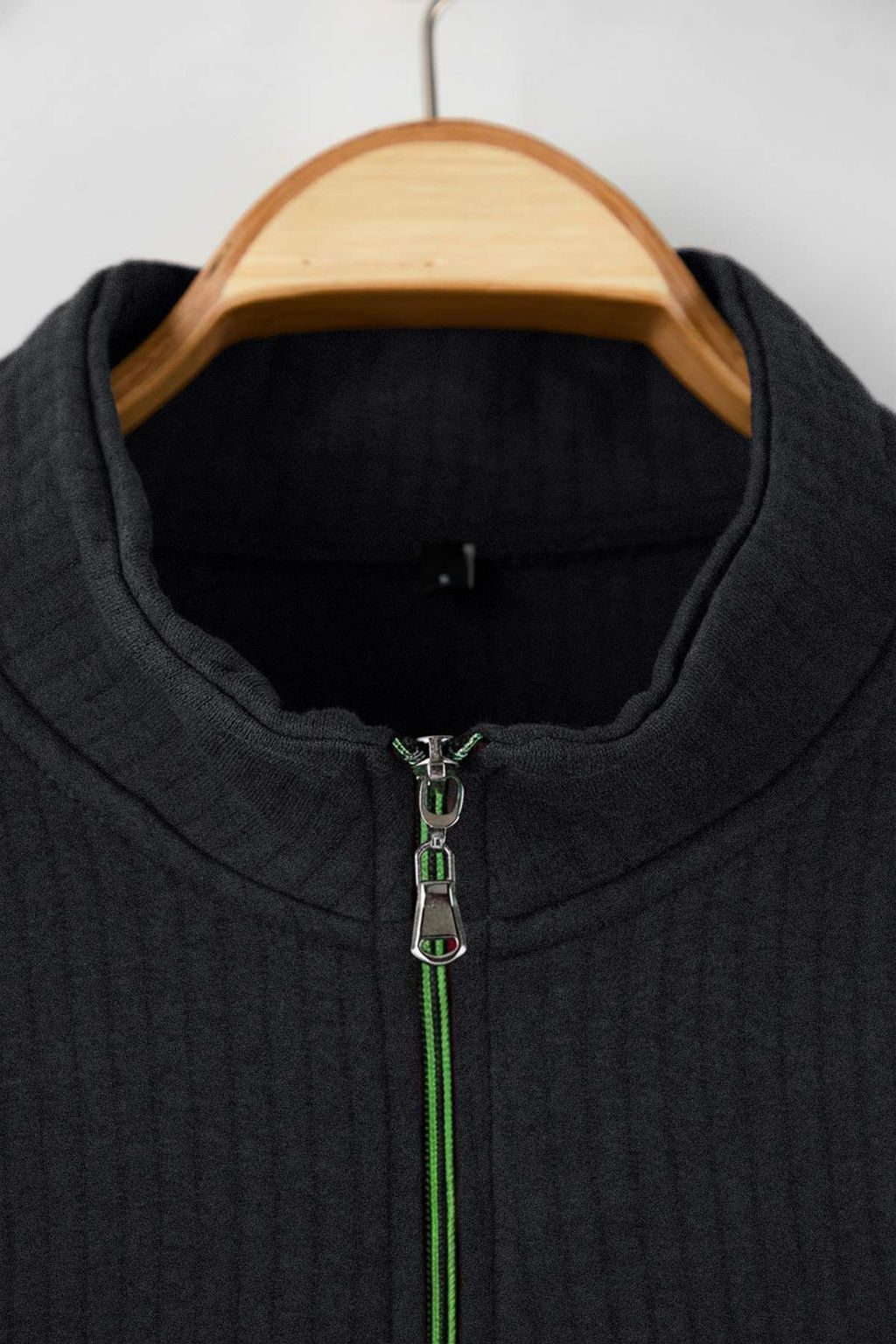 Siyah Regular/Normal Kesim Dokulu Etiket Detayl? Fermuarl? Sweatshirt TMNAW26SW00062 - Trendyolmilla фото 33