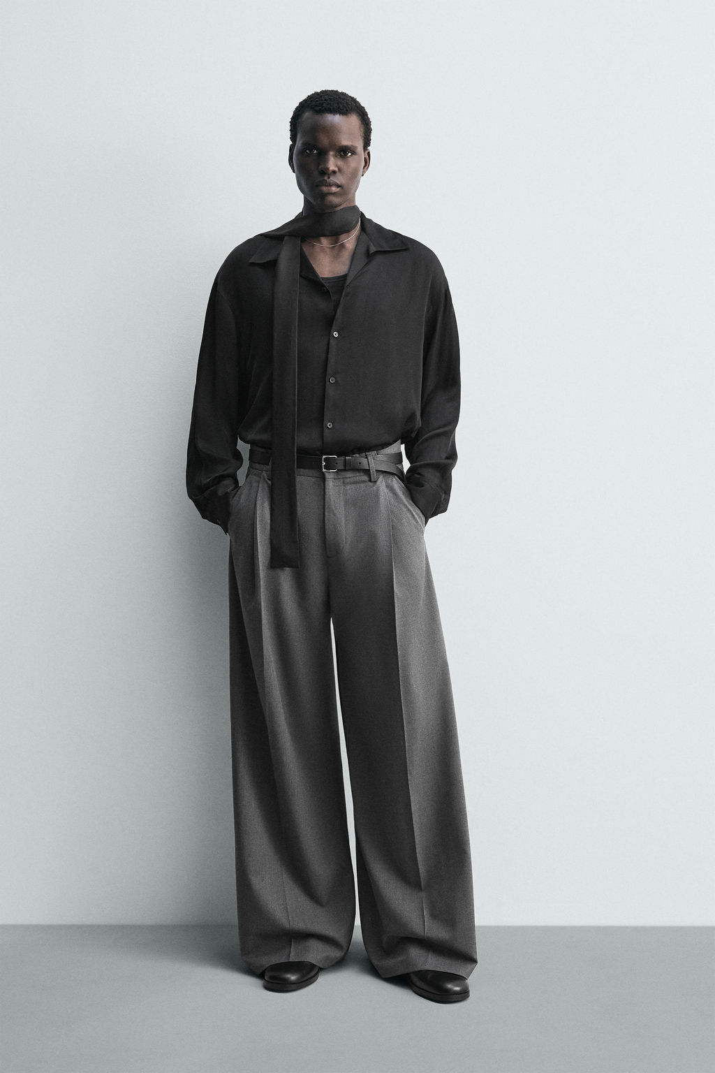 RELAXED FIT FLOWING SHIRT