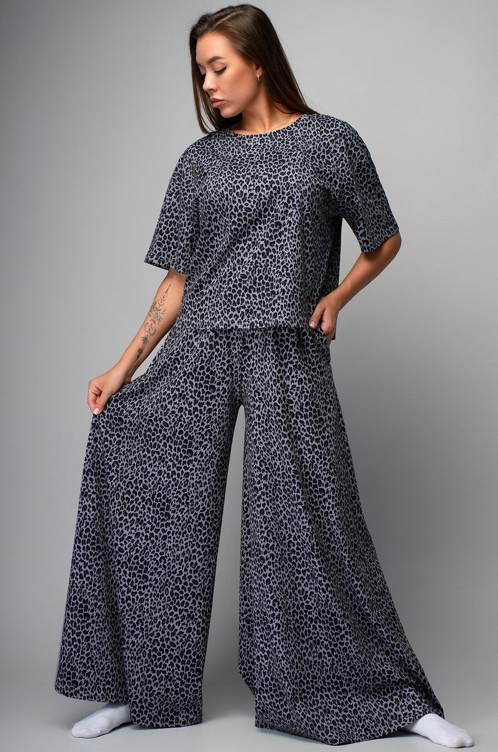 Женский костюм с широкими брюками Happyfox  фото 11