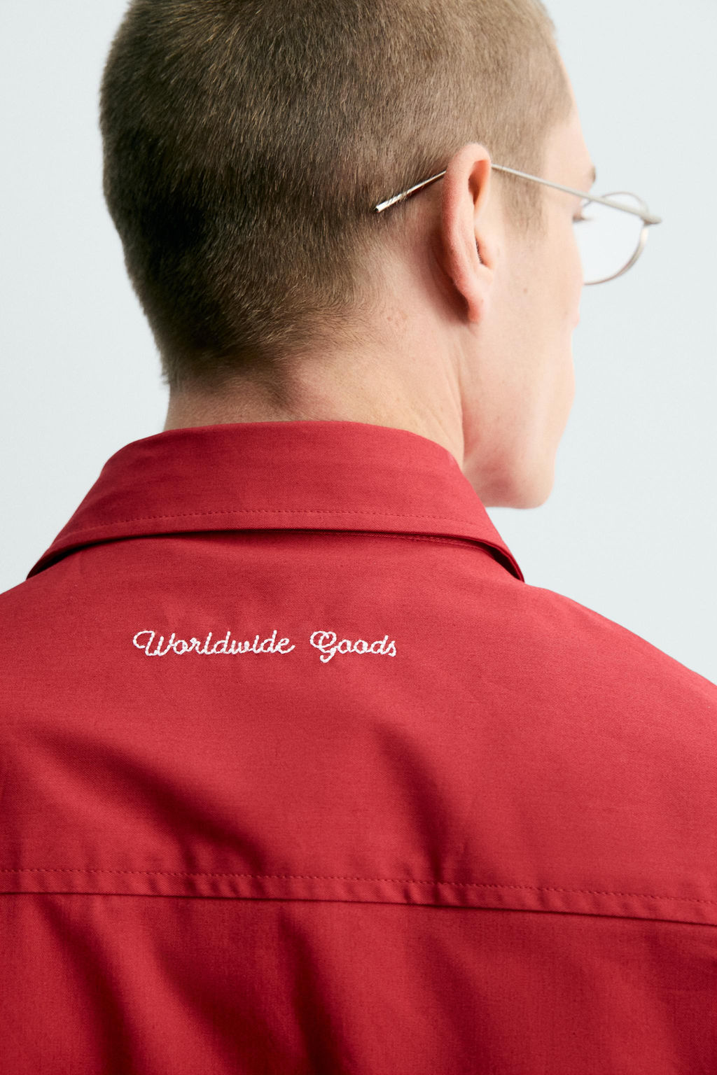 CAMISA RELAXED FIT BORDADOS CONTRASTE / Rojo - Zara фото 6