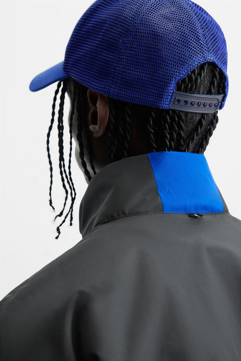 CAP WITH CONTRAST EMBROIDERY - Zara фото 3