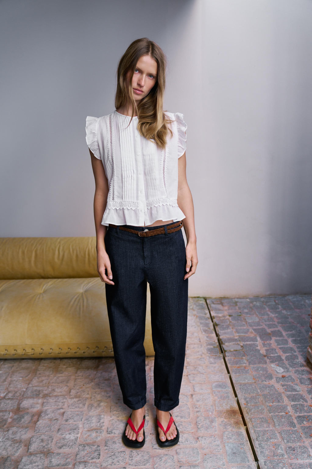 BRAIDED BELT CHINO TROUSERS - Zara фото 7