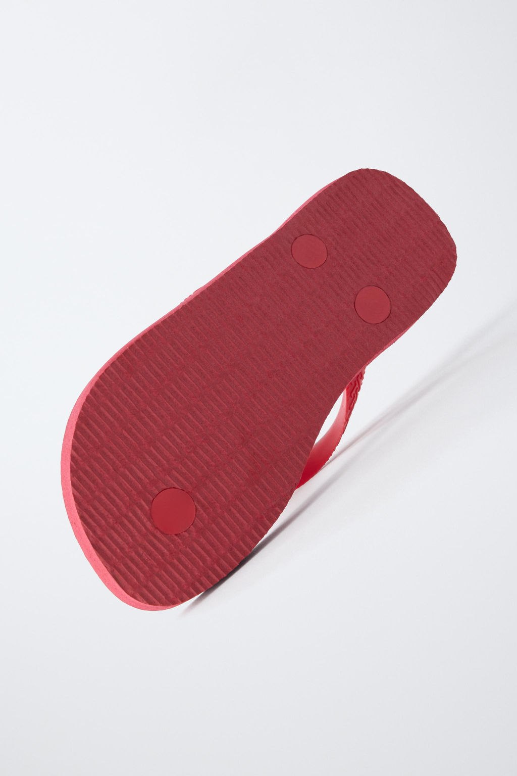 SANDALIAS HAVAIANAS ® x ZARA / Rojo  фото 8