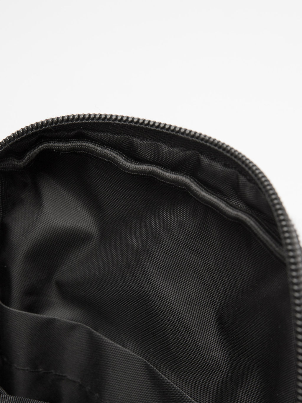 V54 001 10 Сумка мессенджер