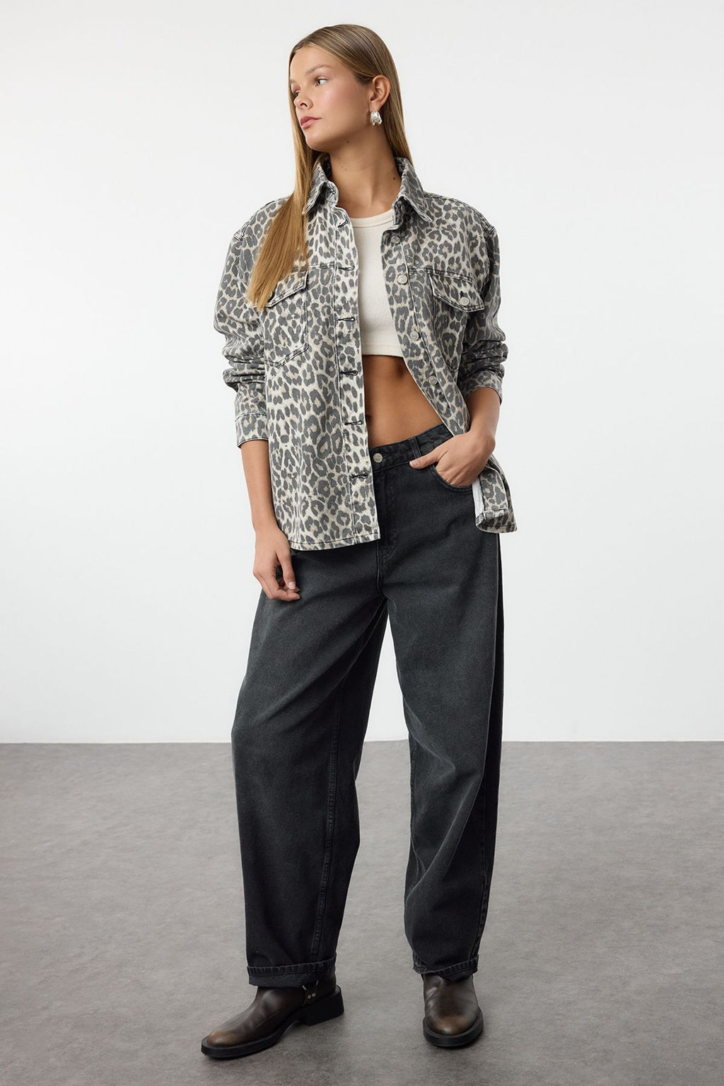 TRENDYOLMILLA Cok Renkli Animal Leopar Desenli Dokuma Ceket TWOAW25BC00030