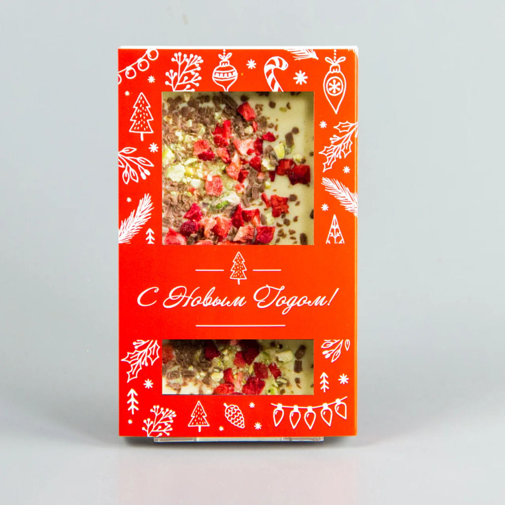 Белый шоколад с клубникой, фисташками и крошкой молочного шоколада, красная коробочка #12