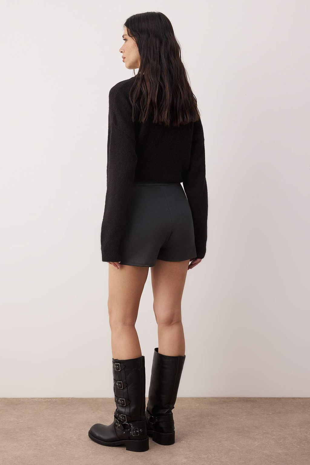 TRENDYOLMILLA Siyah Y?rtmacl? Esnek Mini Etek TWOSS24ET00212  фото 16