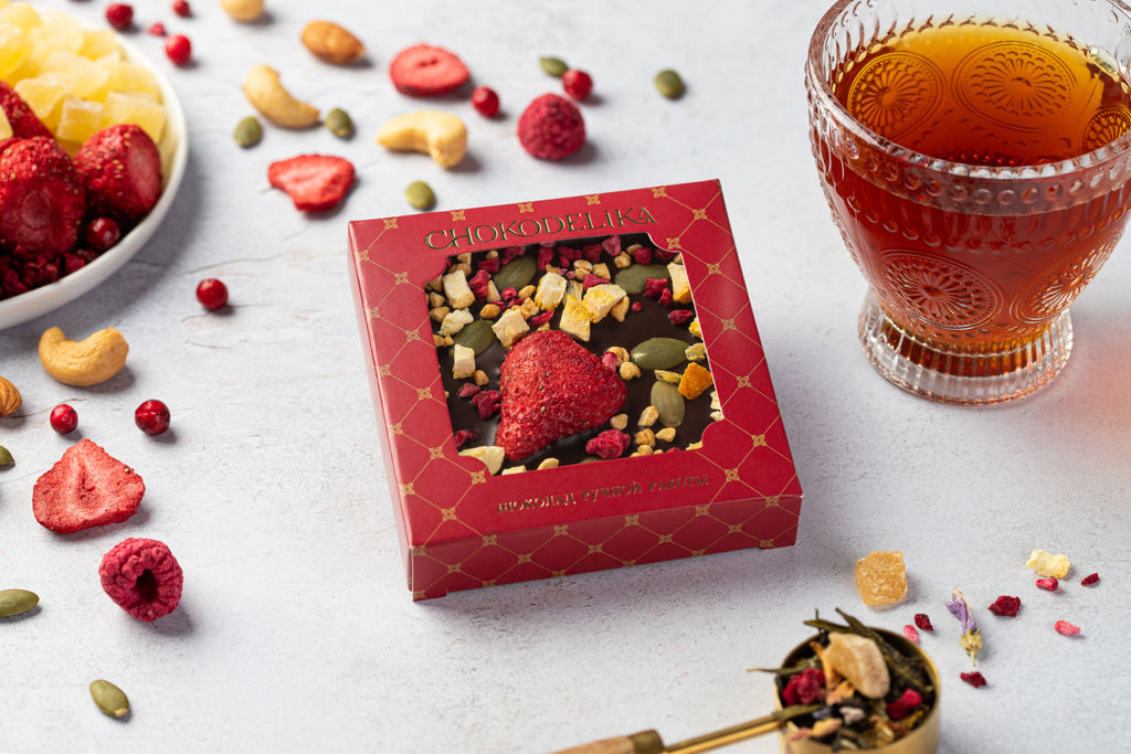 Шоколад темный с украшением Клубника и апельсин 35 гр - Chokodelika фото 4