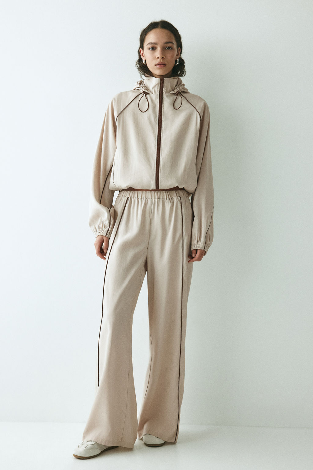 Chaqueta cortavientos oversize - H&m фото 6