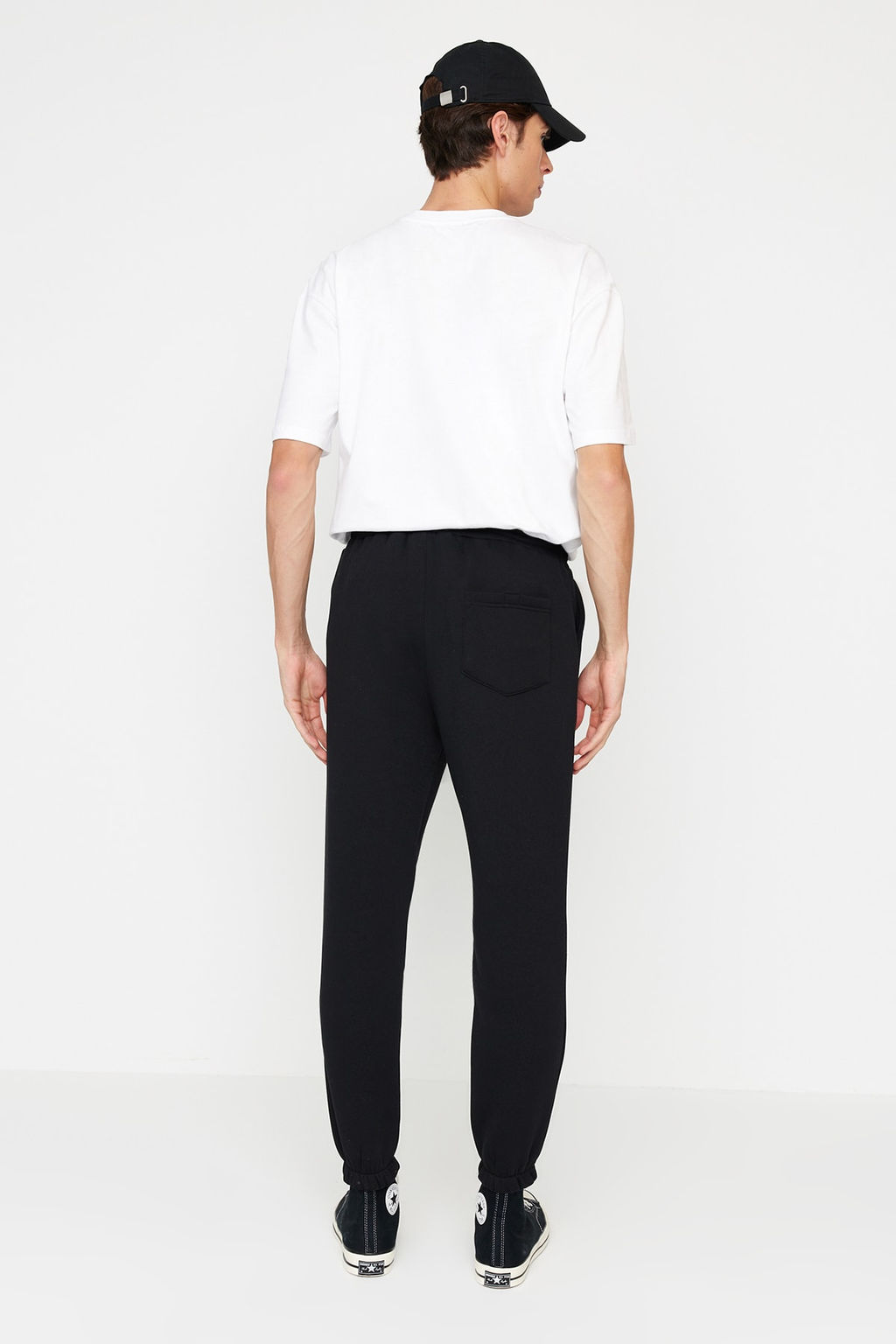 Siyah Un?sex Regular/Normal Kesim Pacas? Lastikli Ici Polar/S?cak Tutan Esofman Alt? TMNAW22EA0346